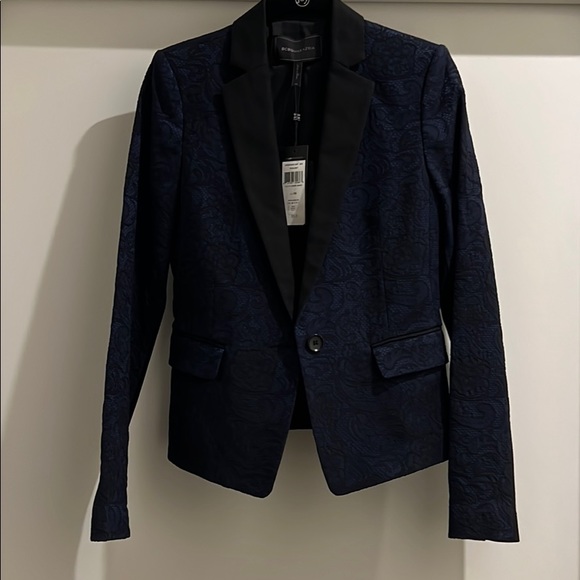 BCBGMAXAZRIA Philipe Floral Lace Jacquard Blazer - Picture 3 of 7